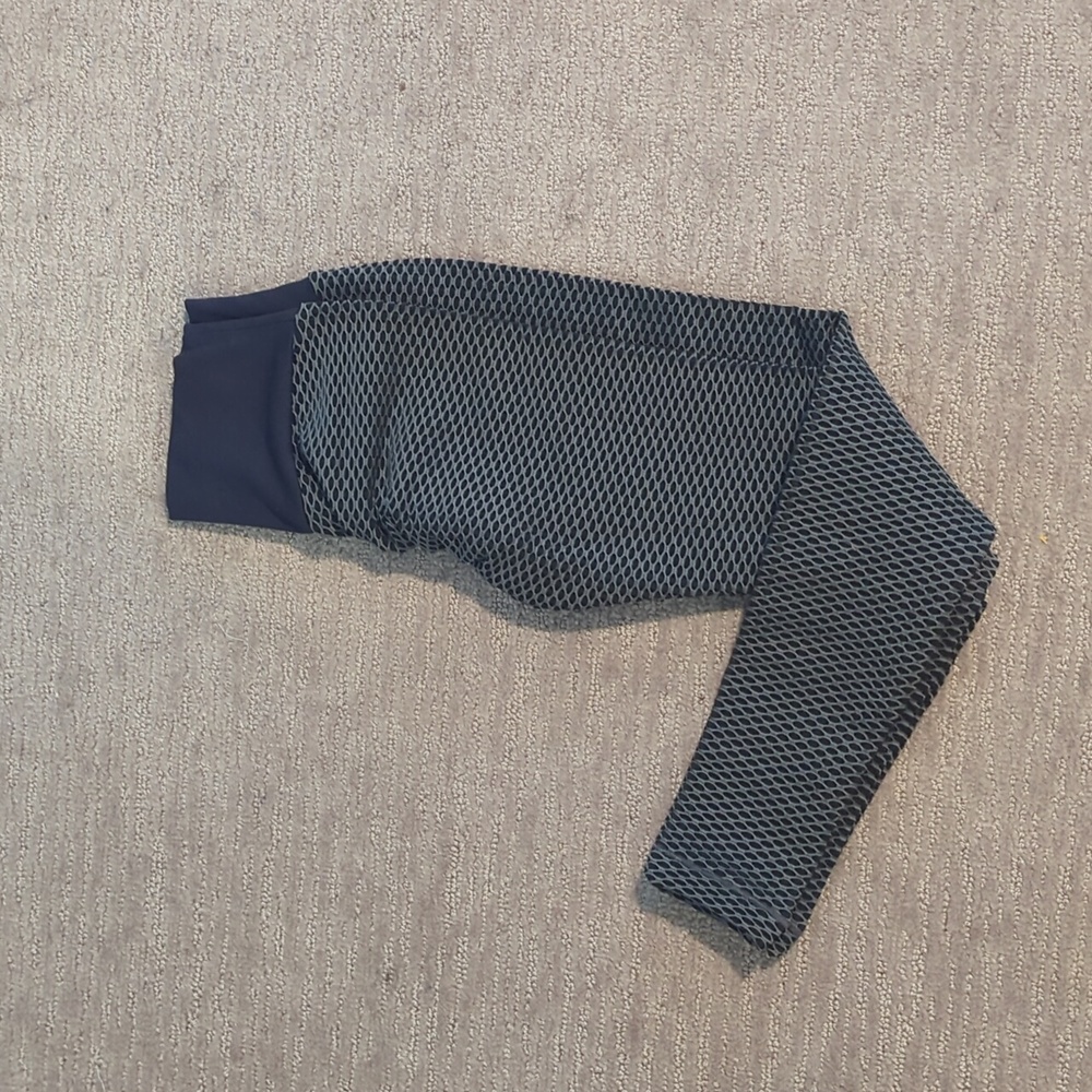 Butt enhancing leggings
